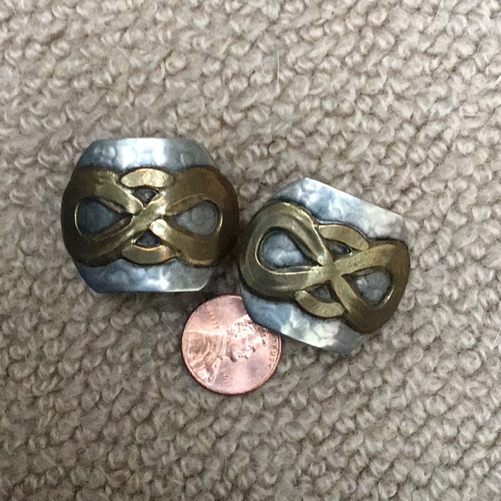 🥸Estate pierced Marjorie Baer earrings🥸